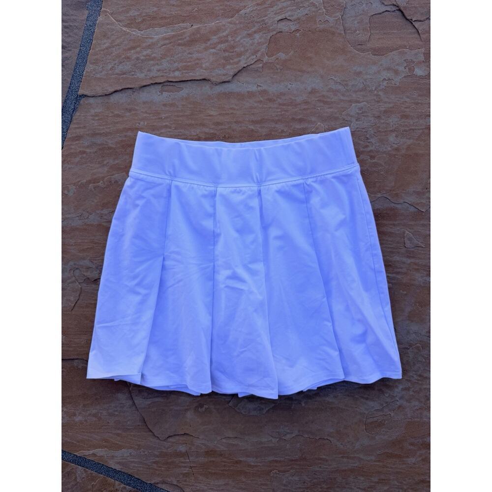 Abercrombie & Fitch Pleated Traveler WHITE Skort in White Women’s Sz S